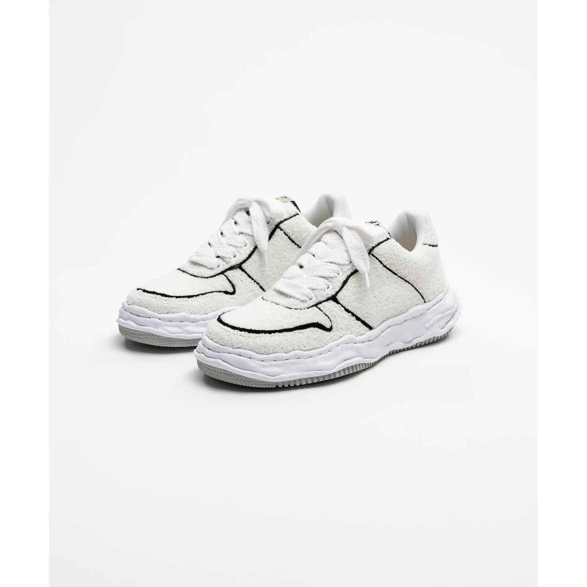 Maison Mihara Yasuhiro "WAYNE" White Chenille Embroidey Canvas Low-top Sneaker