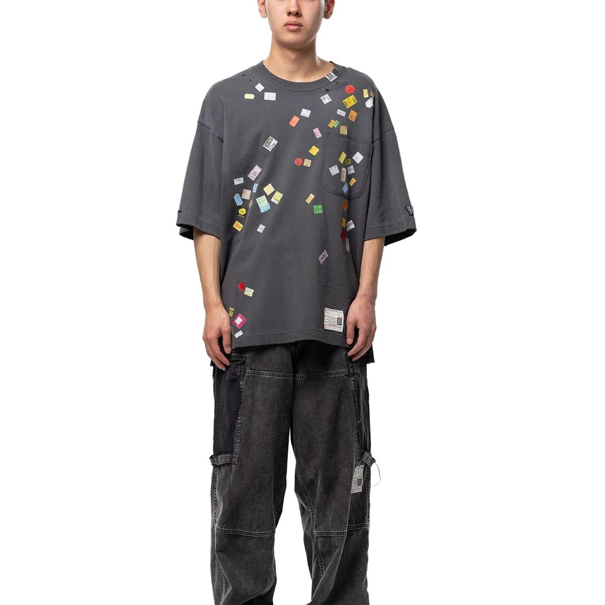 Maison Mihara Price Tag Sticker Printed Black T-shirt