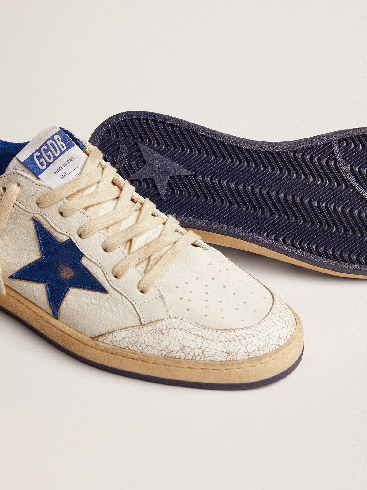 Golden Goose White\Bluette Ballstar Sneakers