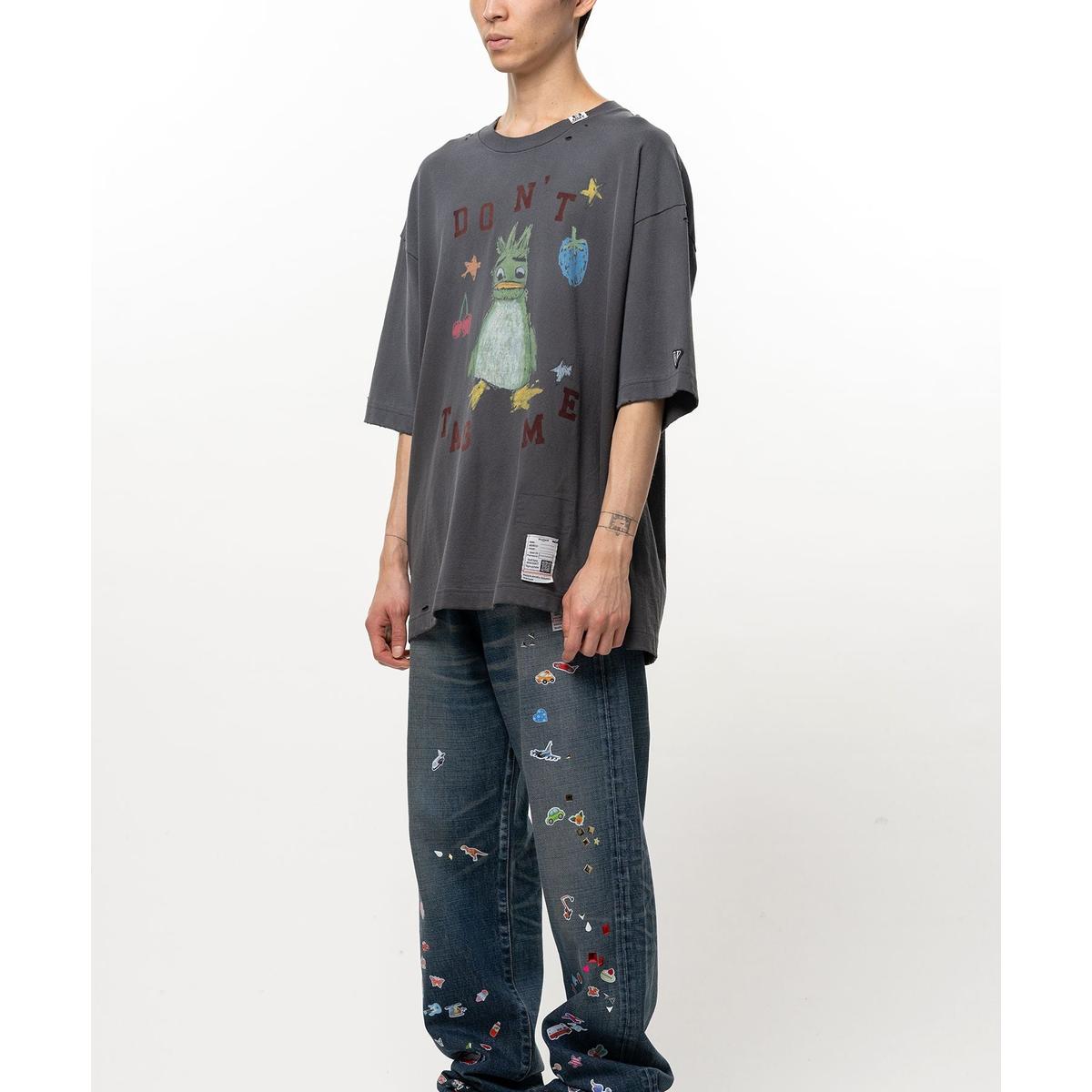 Maison Mihara Leon Doodle Printed Black T-shirt