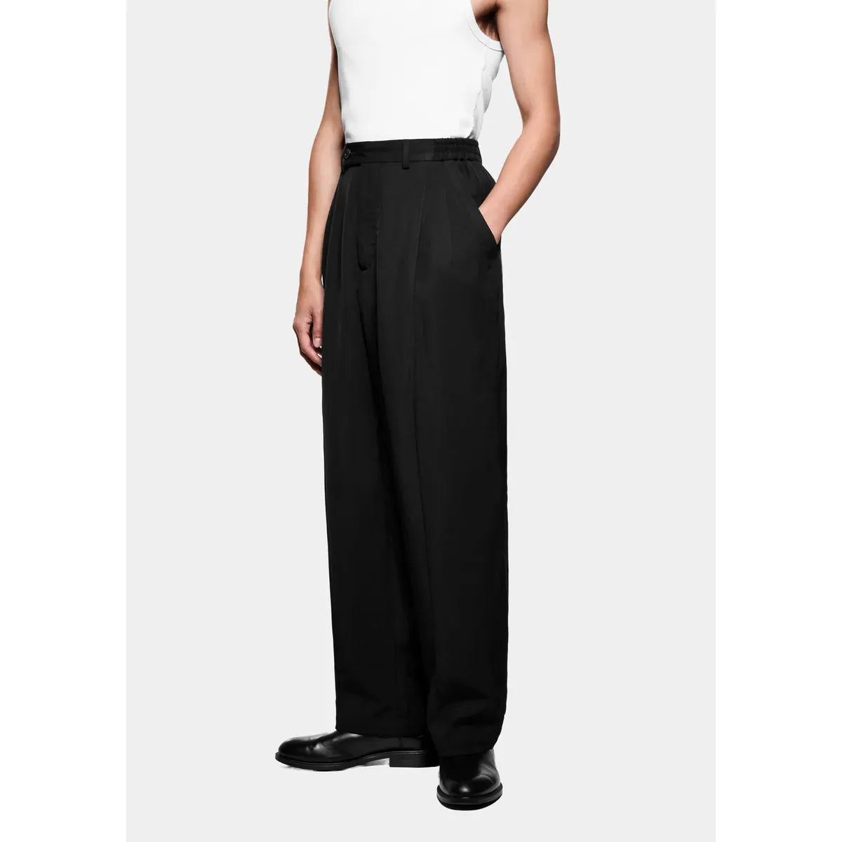 MKI Pleated Suit Pants in Black