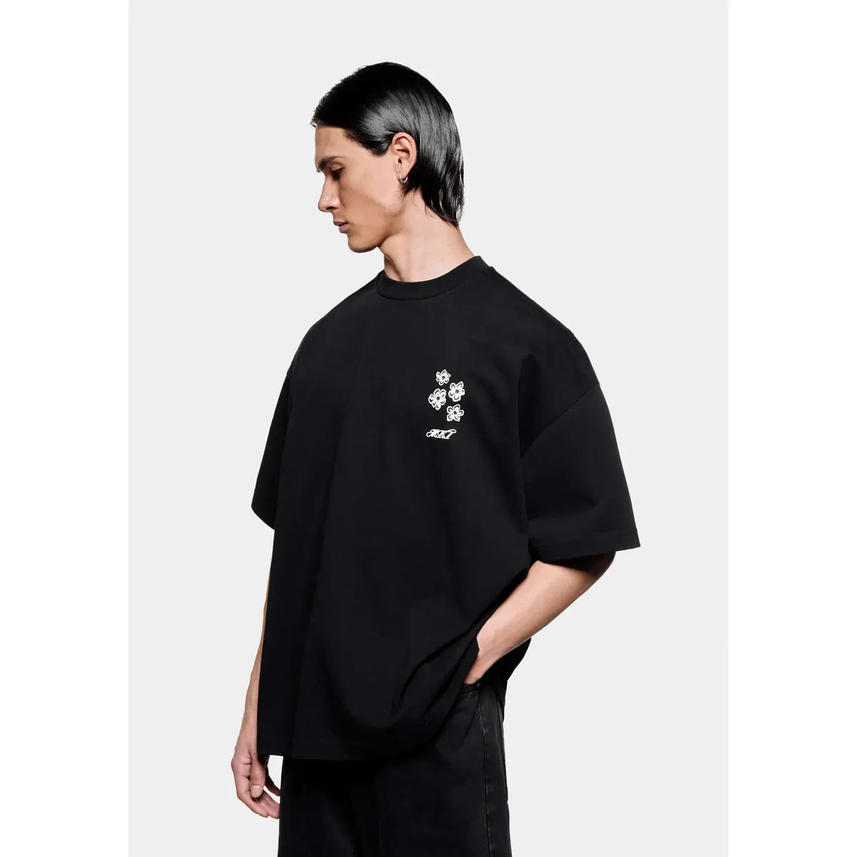 MKI Hibiscus T-Shirt in Black