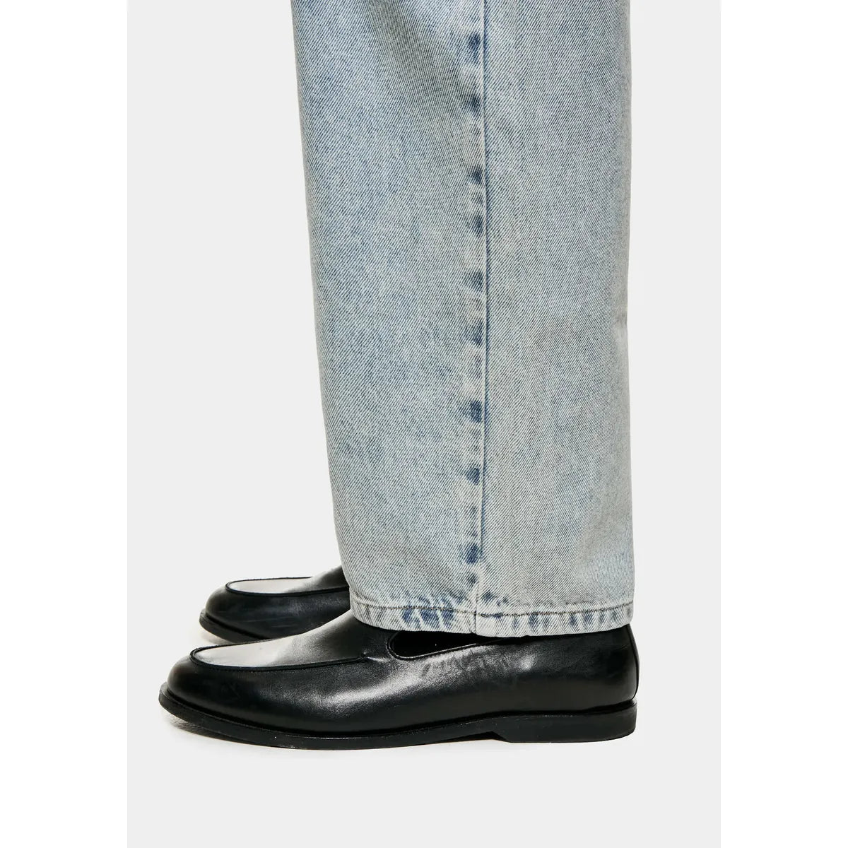 MKI DENIM CLASSIC BLEACH WASH JEAN