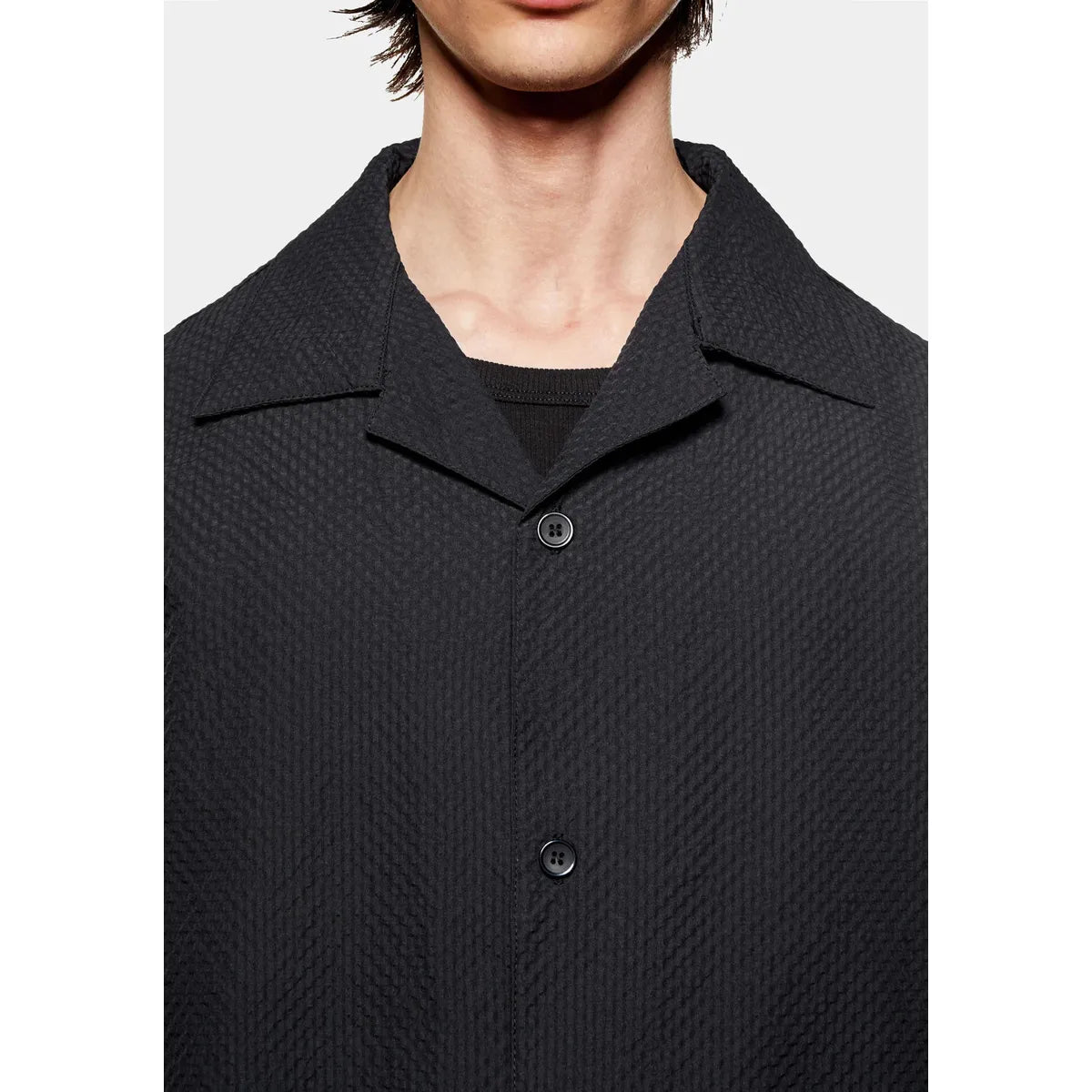 MKI BLACK SEERSUCKER VACATION SHIRT