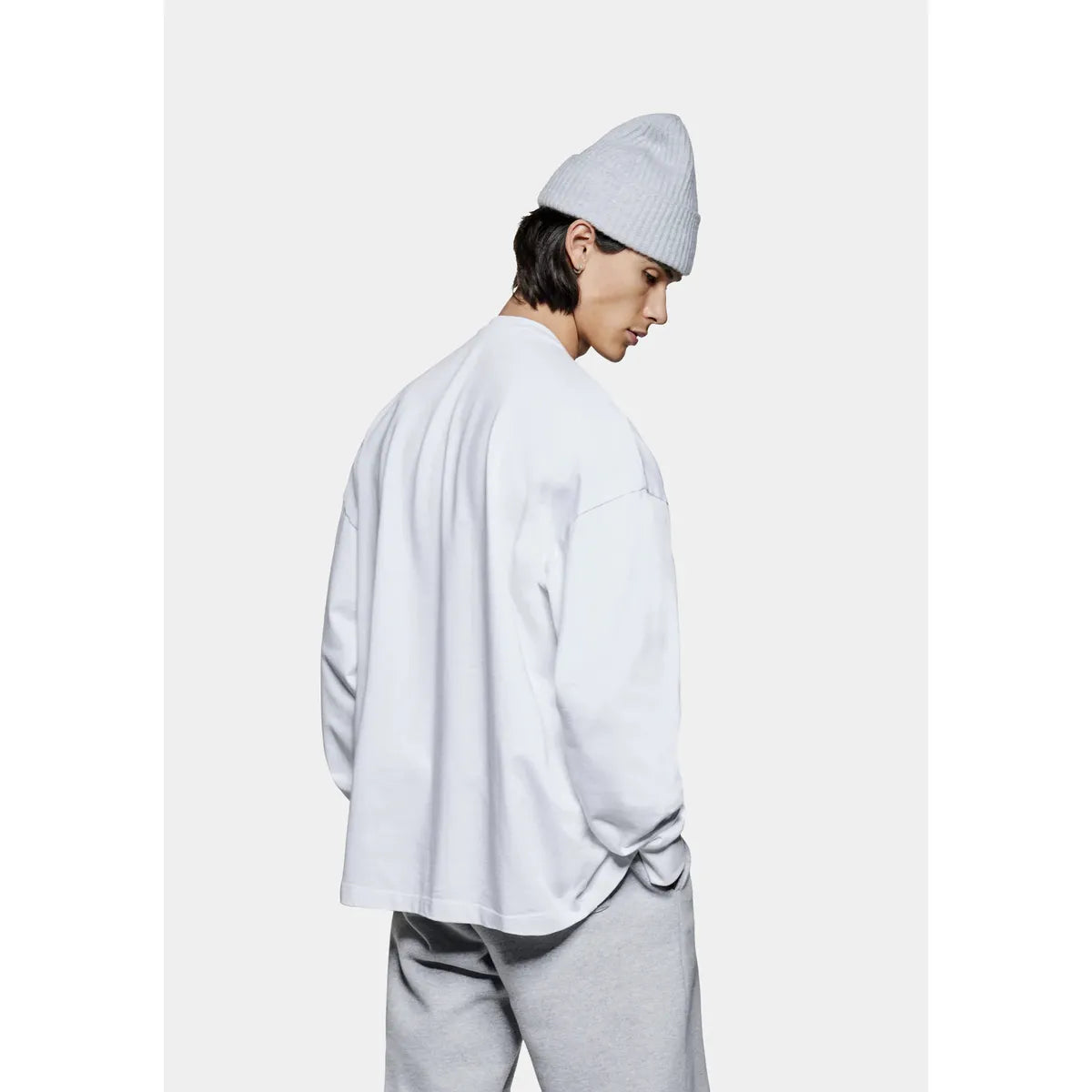 MKI WHITE UNIFORM LONGSLEEVE T-SHIRT