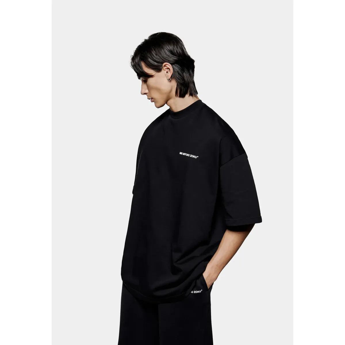 MKI BLACK UNIFORM T-SHIRT