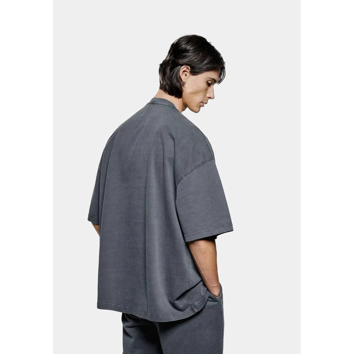 MKI PIGMENT BLACK UNIFORM T-SHIRT