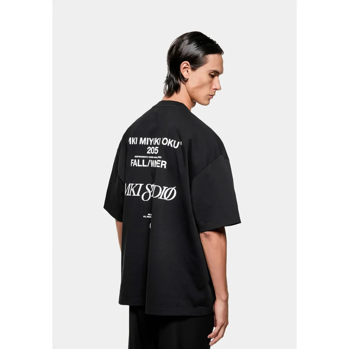 MKI SCRIPT BLACK T-SHIRT