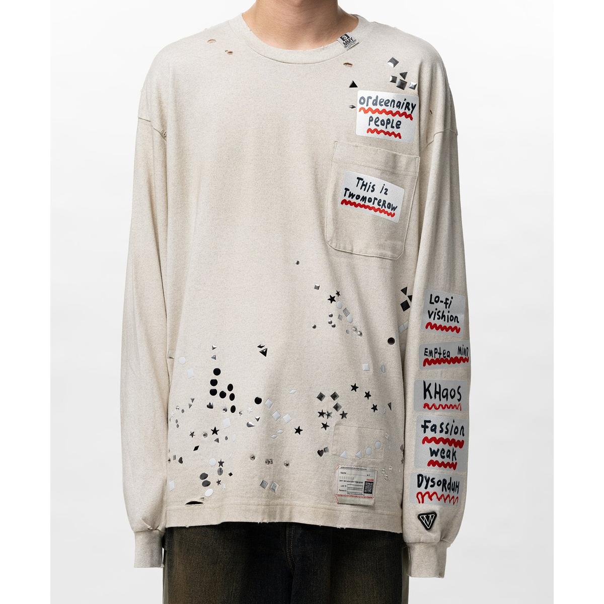 Maison Mihara Embellished Sticker Long Sleeve White T-shirt