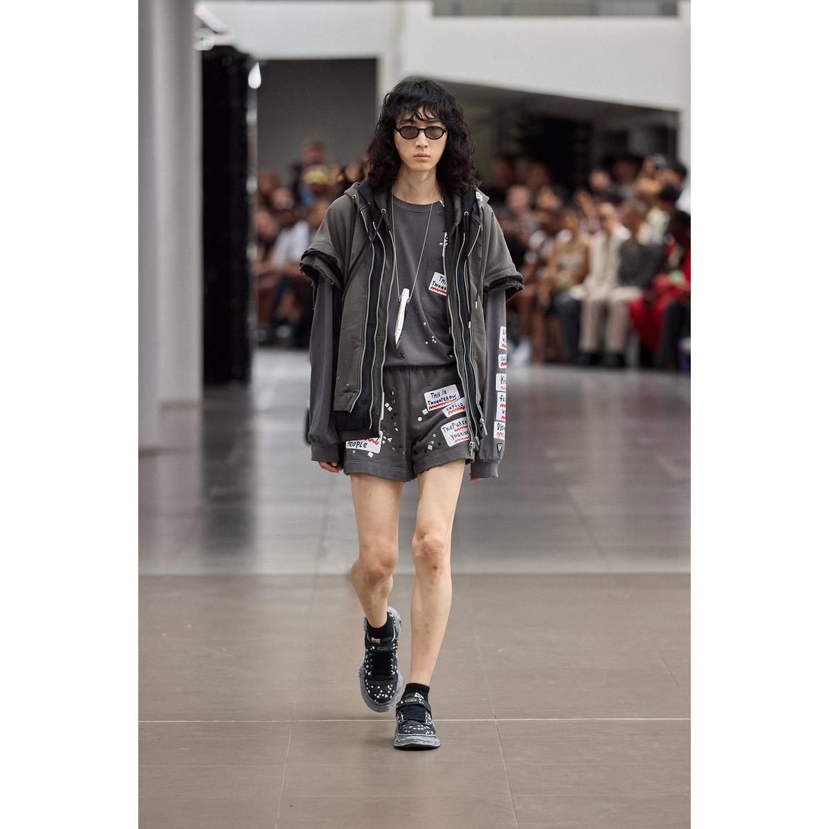 Maison Mihara Embellished Sticker Long Sleeve Black T-shirt