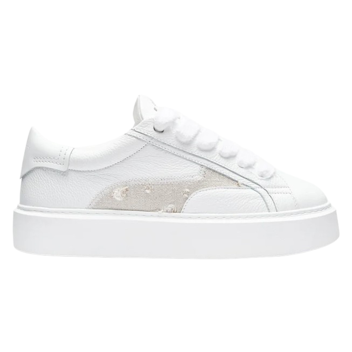 Reternity Le Promeneur Sneakers in White