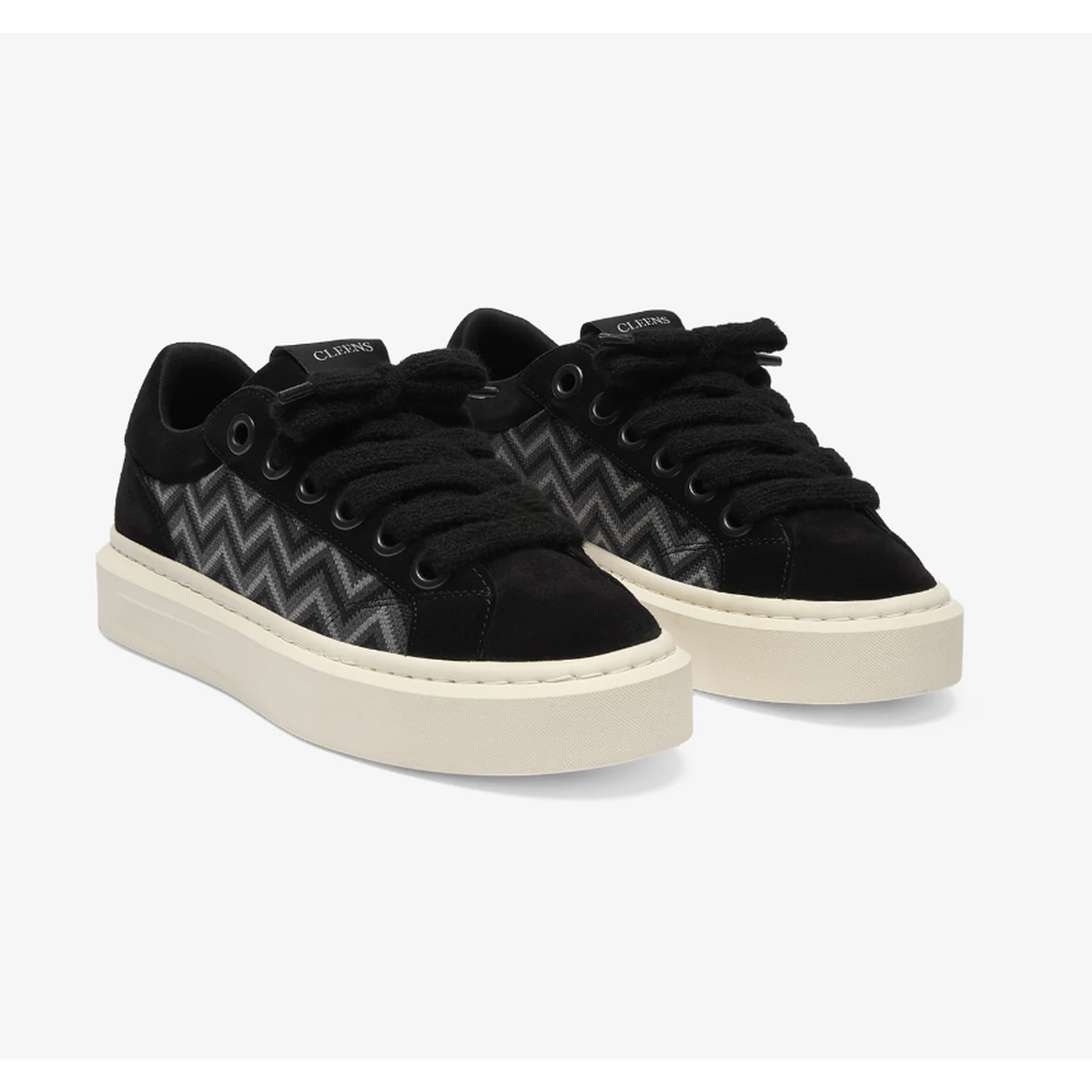 Cleens Ace Black Sneakers