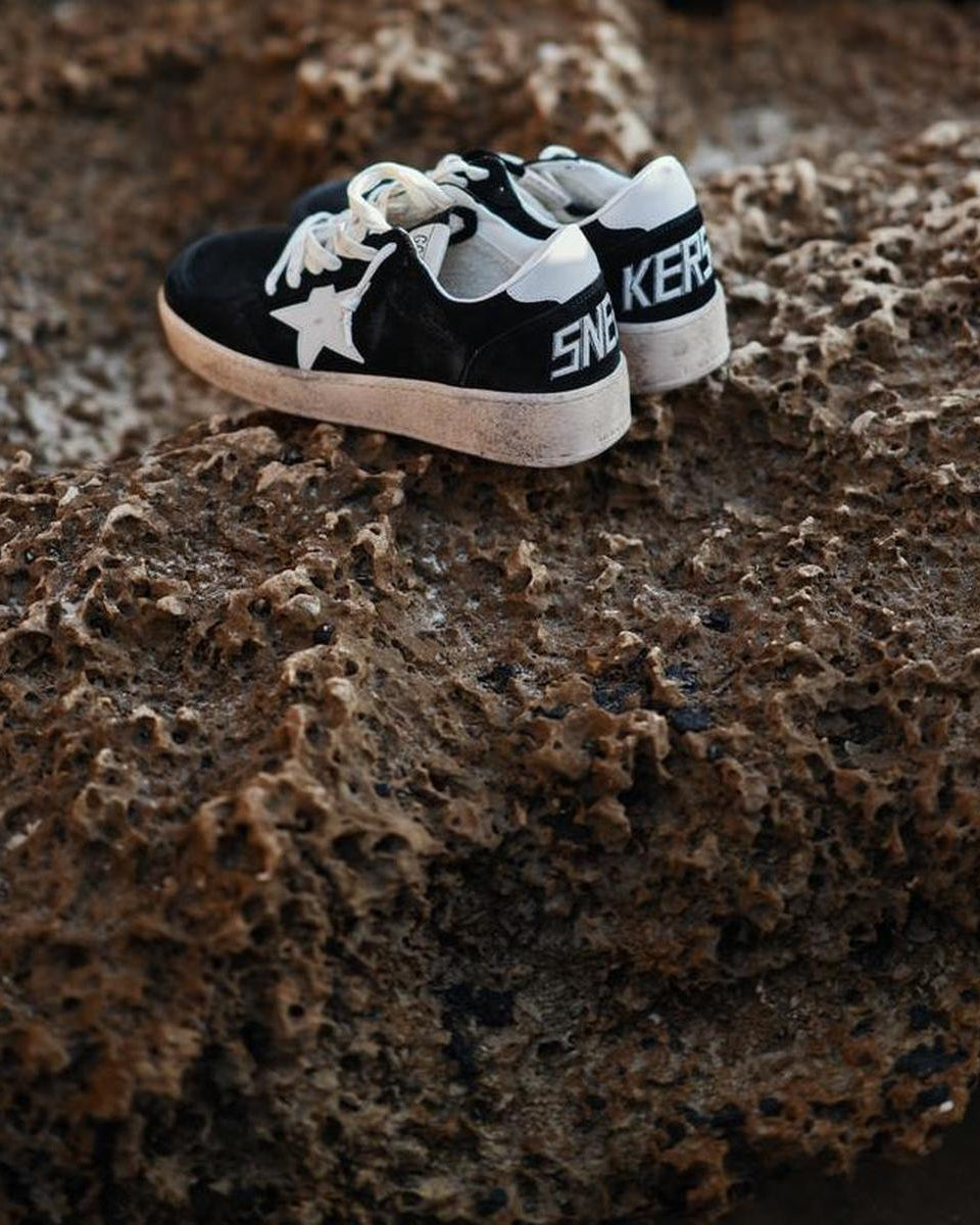Golden Goose Ball Star 2 Black/White – Mr.something campaign