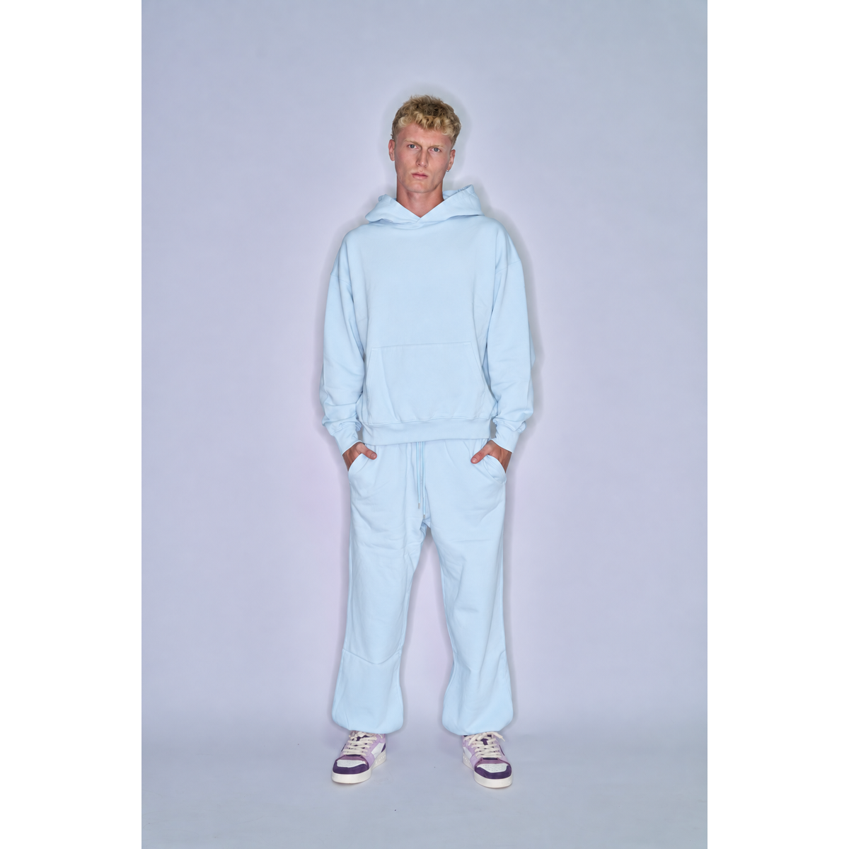 Colorful Standard Polar Blue set – full look on model