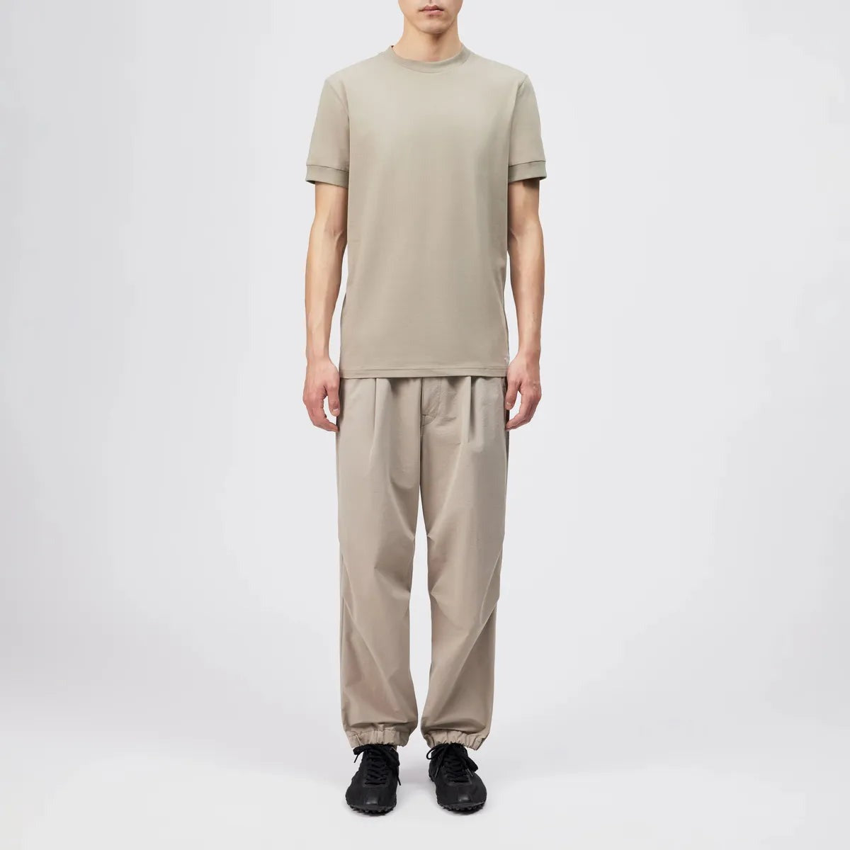 Drykorn Anton Fitted T-Shirt in Beige