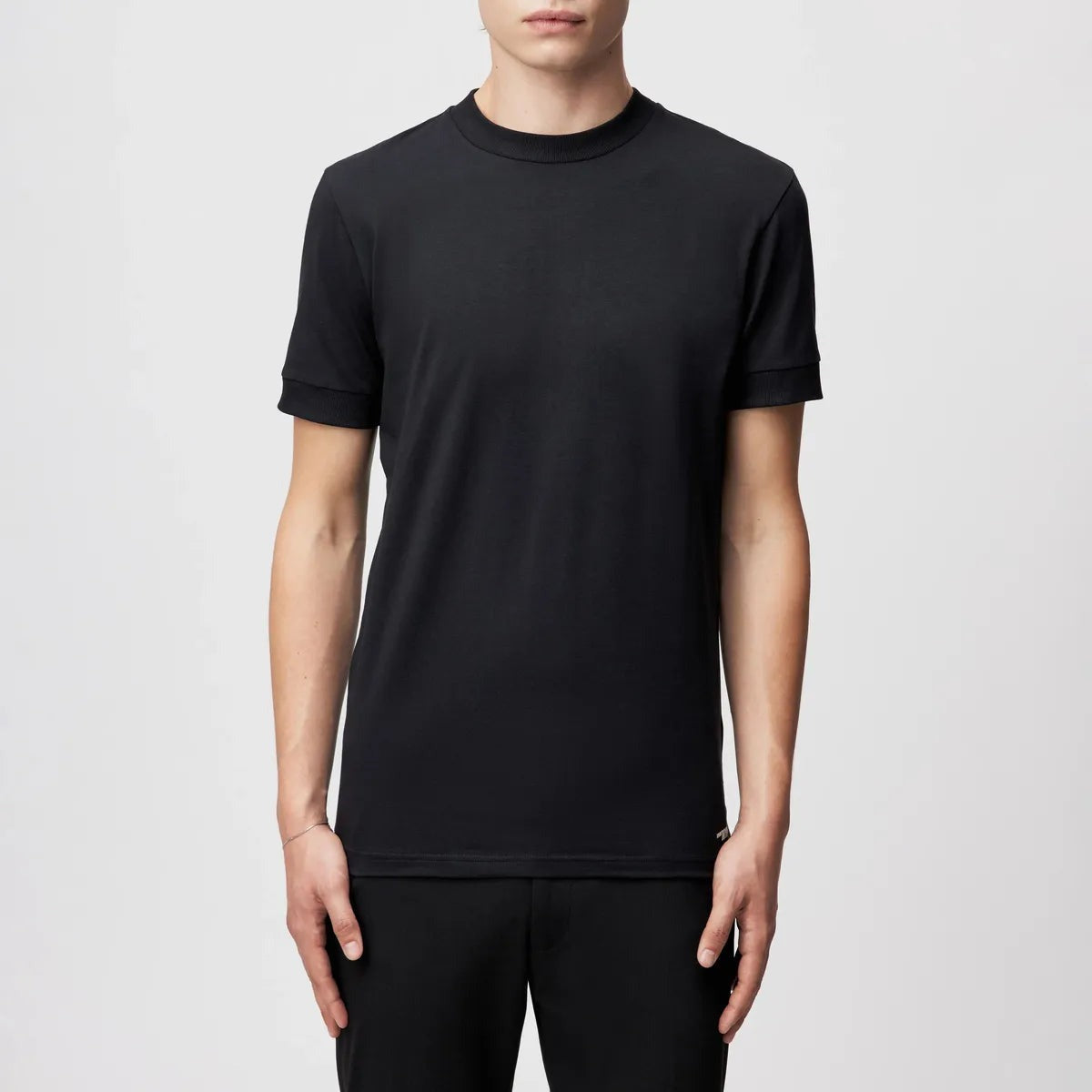 Drykorn Anton Fitted T-Shirt in Black