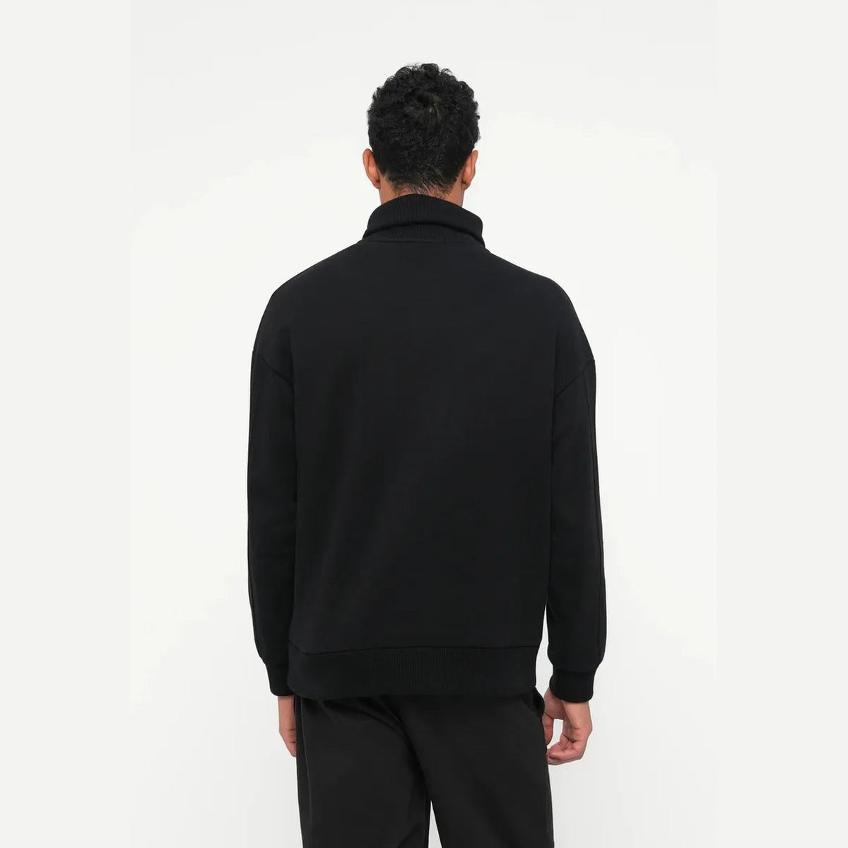 Drykorn Kailep Half-Zip Sweatshirt in Black
