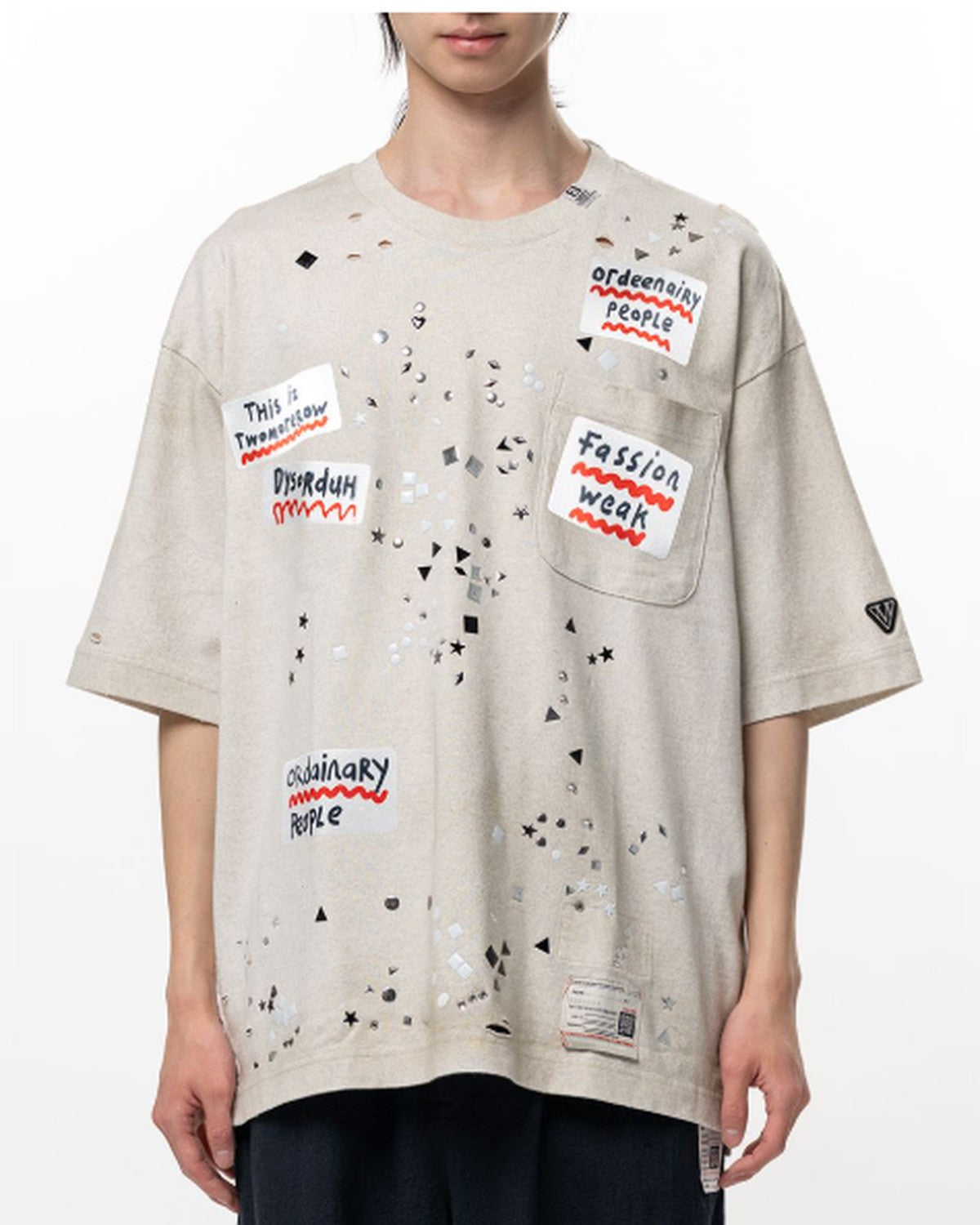 Maison Mihara Yasuhiro Sticker T-Shirt in Beige