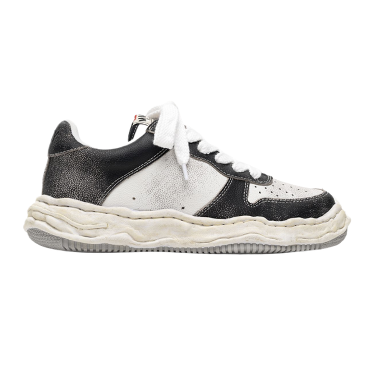 Maison Mihara Yasuhiro "WAYNE" OG Sole Shrink Leather Low-top Sneaker
