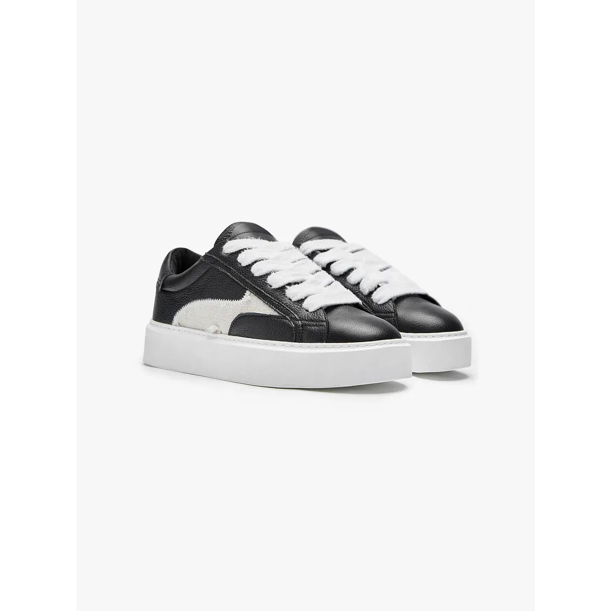 RETERNITY LE PROMENEUR - BLACK SNEAKERS