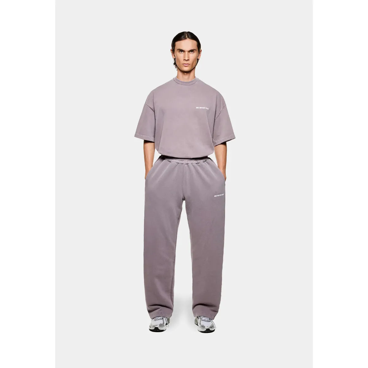 MKI PIGMENT RAISIN UNIFORM WIDE LEG JOGGERS