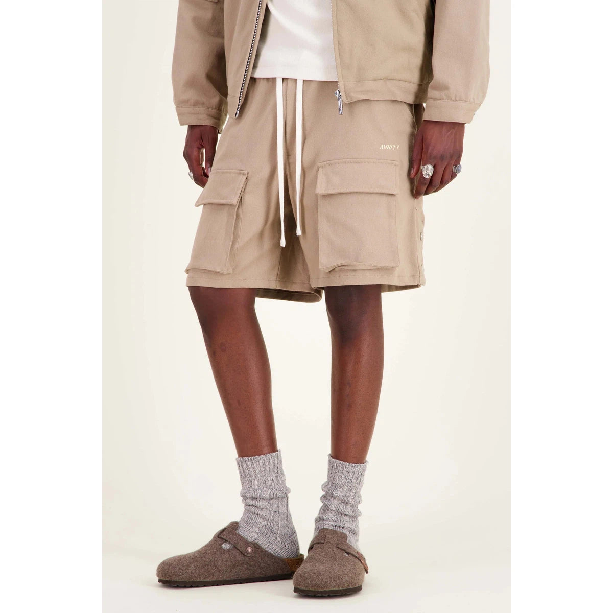 Mouty Beige Cargo Shorts Pants