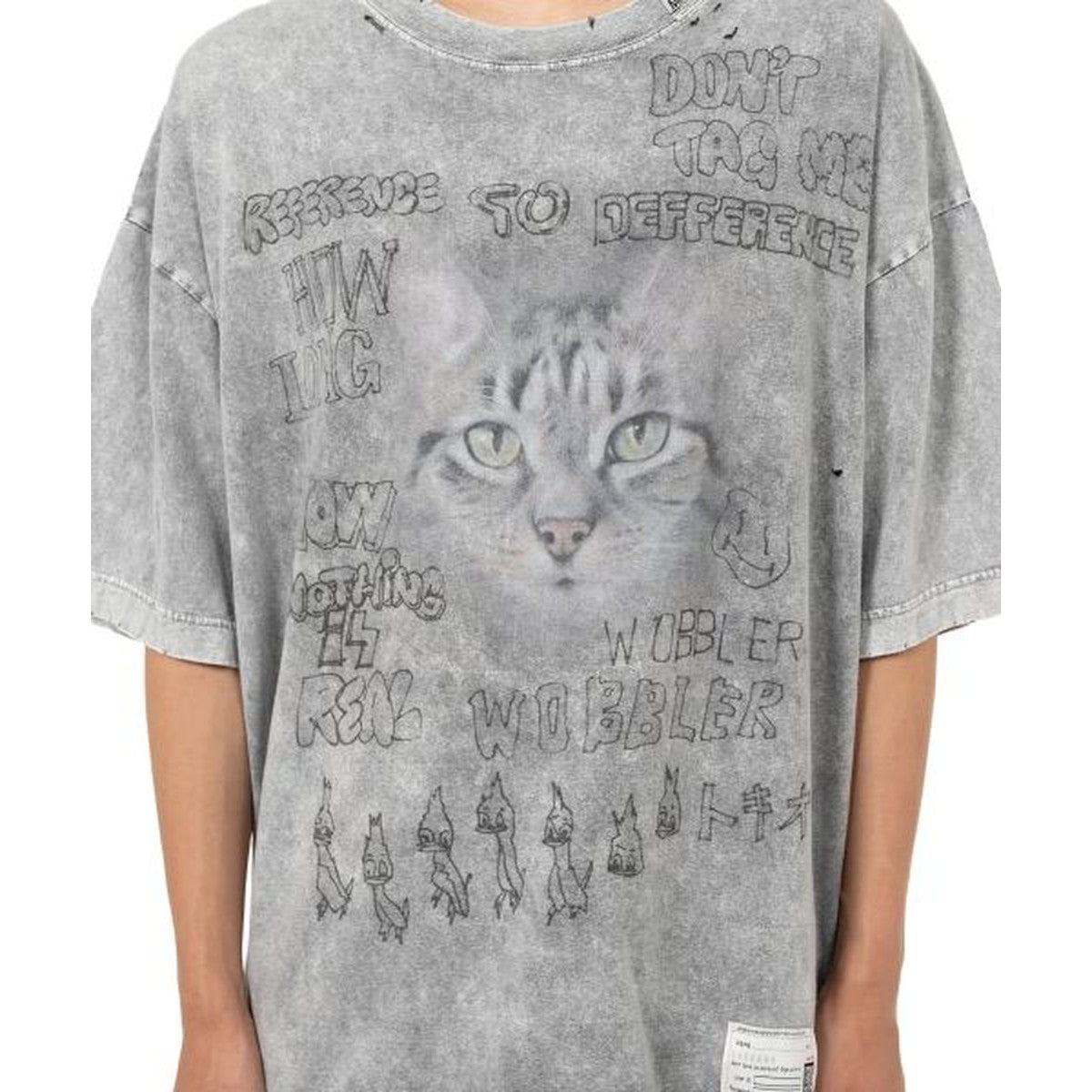 Maison Mihara Distressed Cat Print T-shirt