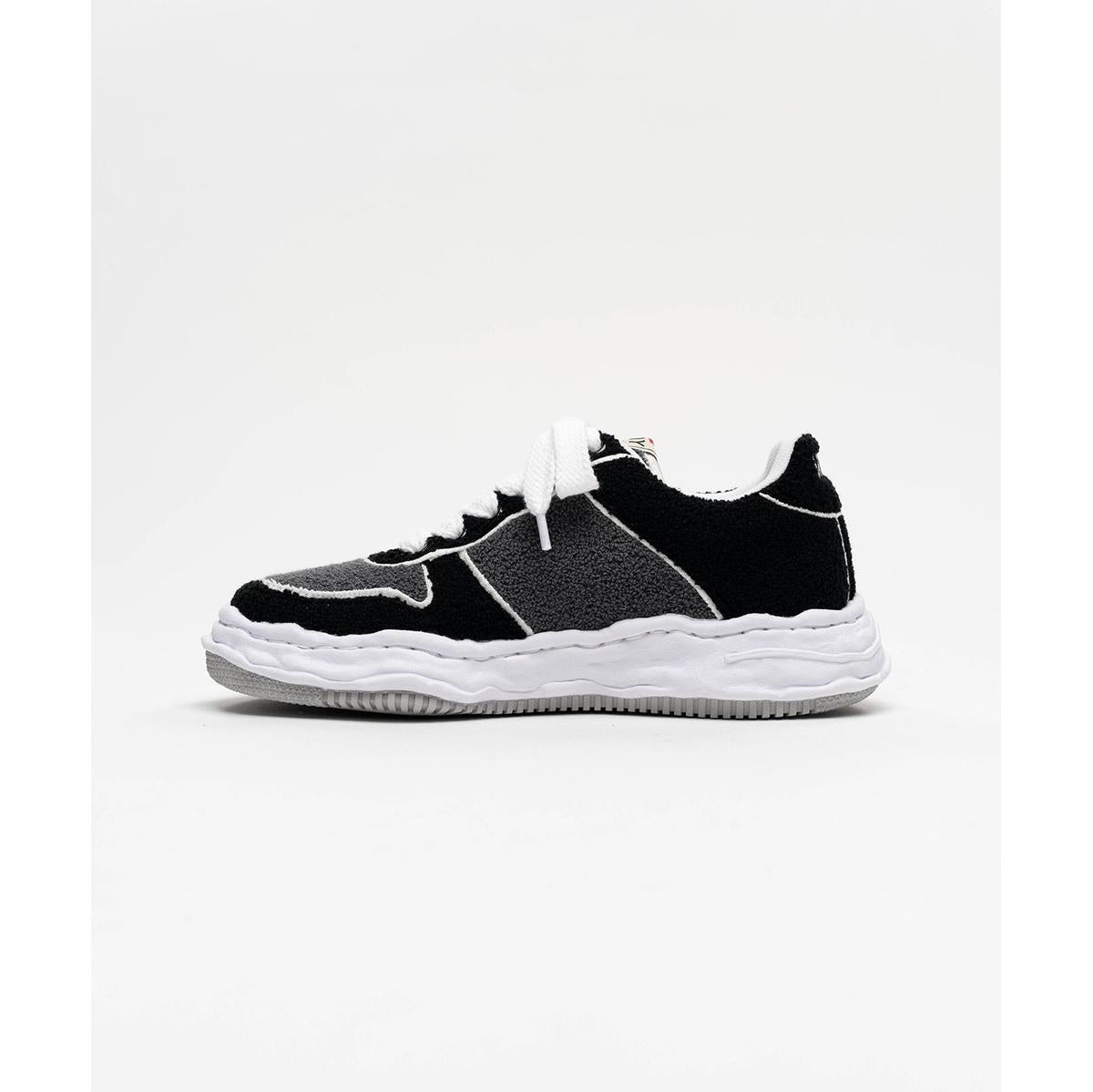 Maison Mihara Yasuhiro "WAYNE" Black Chenille Embroidey Canvas Low-top Sneaker