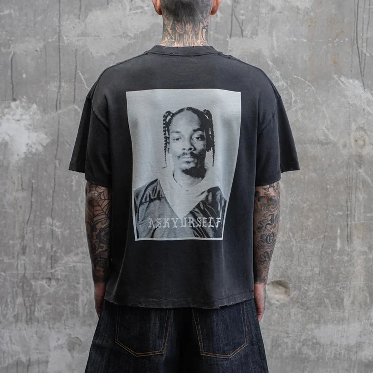 ASKYURSELF Beware Vintage T-Shirt in Vintage Black