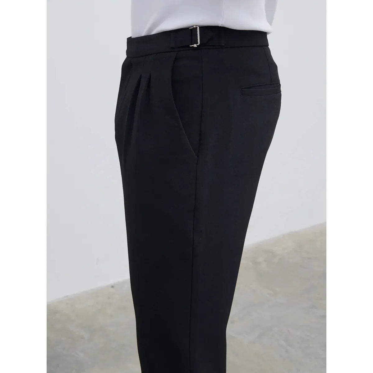 NOBL Axton Tailored Black