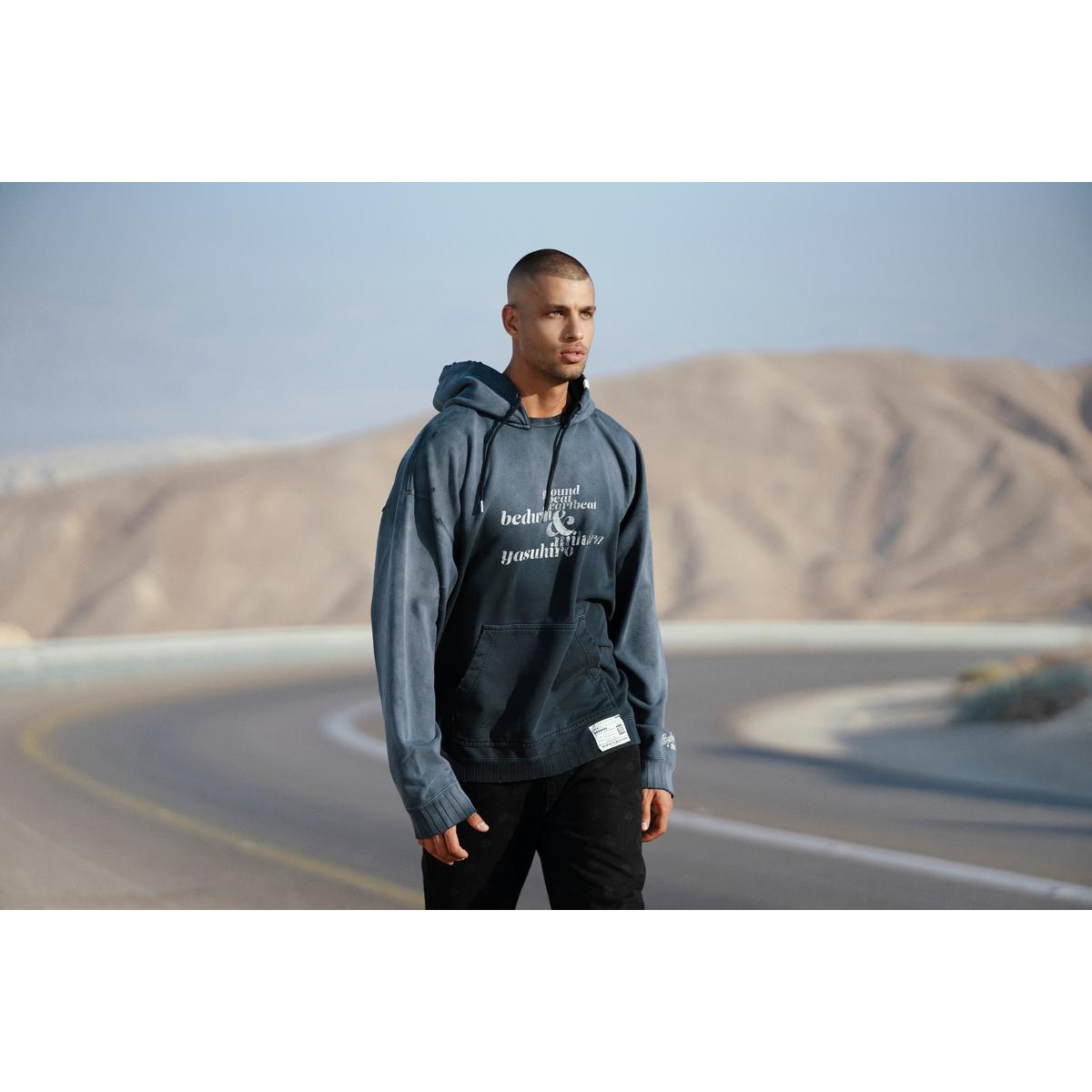 Maison Mihara BEDWIN PHOTO PRINT HOODIE