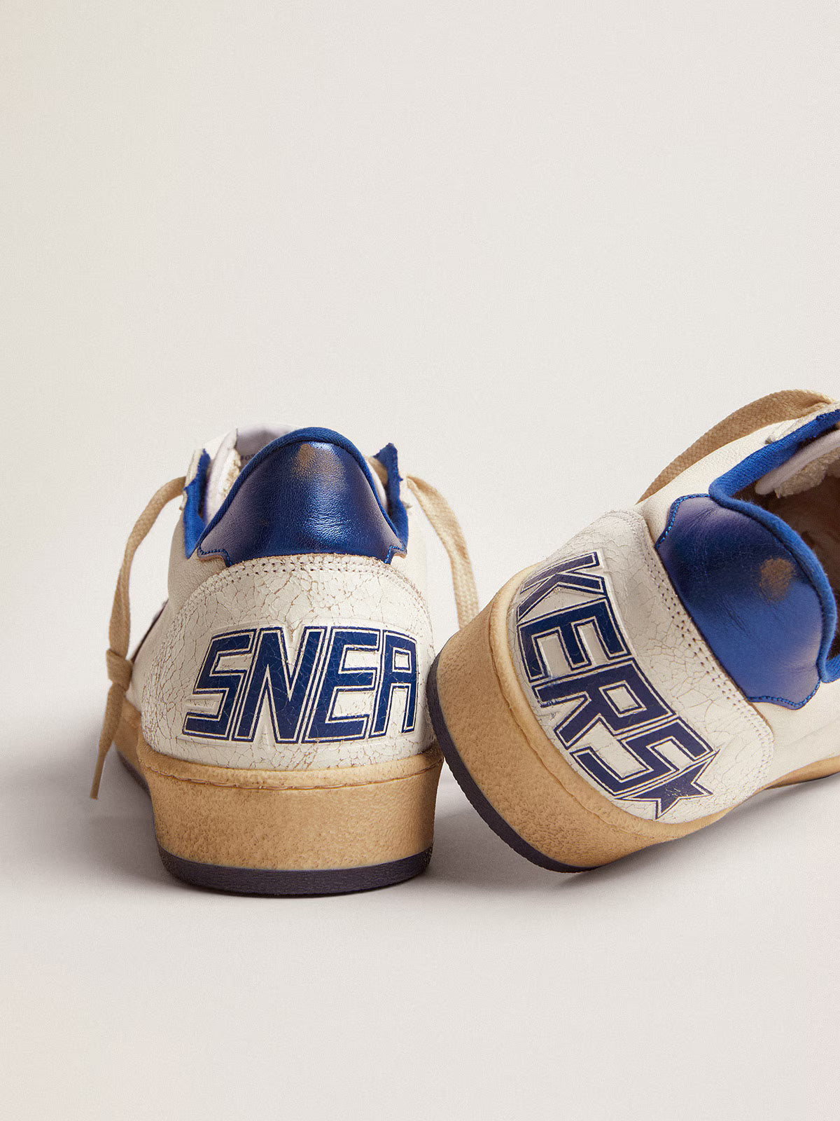 Golden Goose White\Bluette Ballstar Sneakers