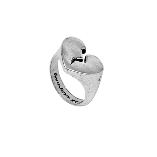 Twojeys Broken Heart Ring