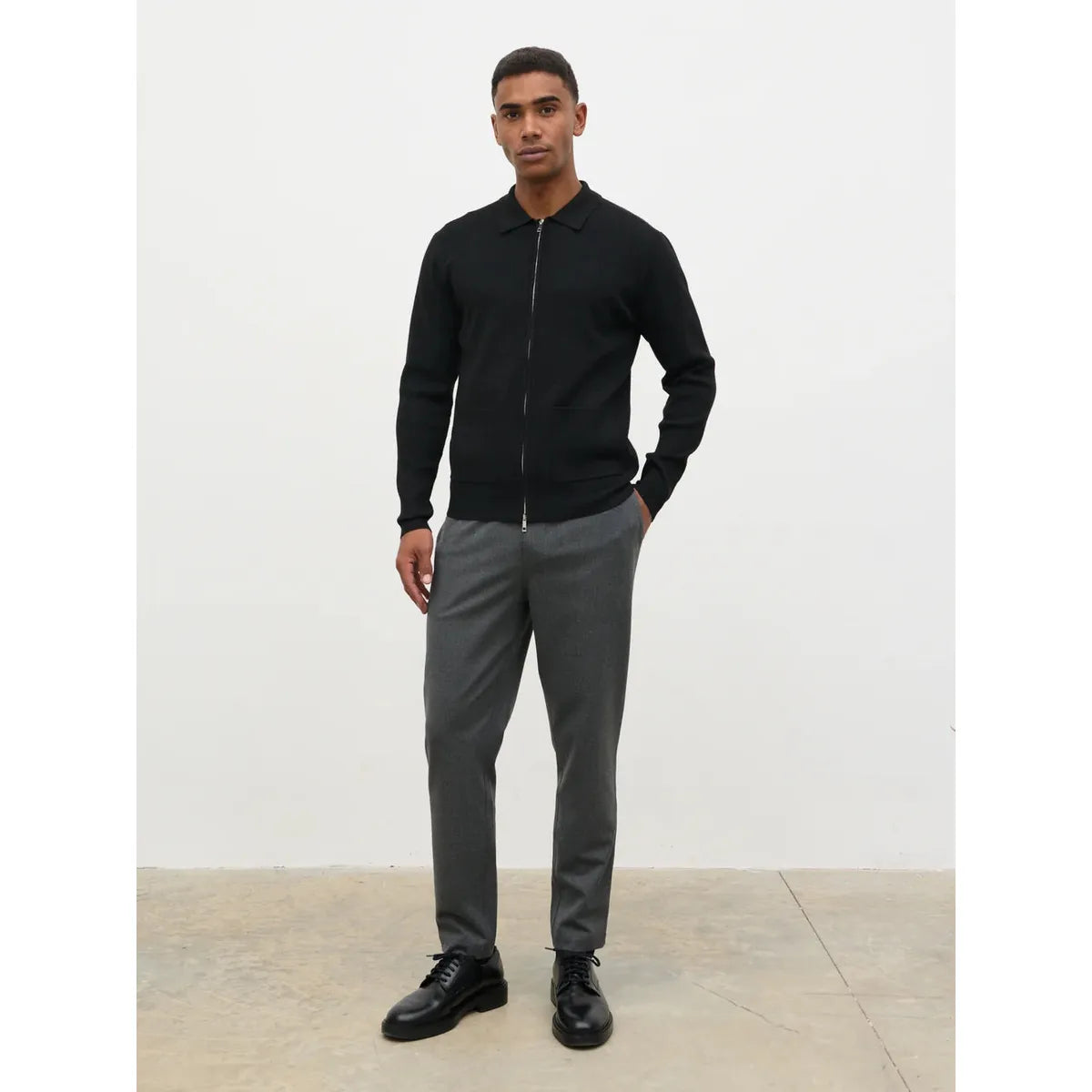 NOBL Guy Collar Zip Knit Jacket