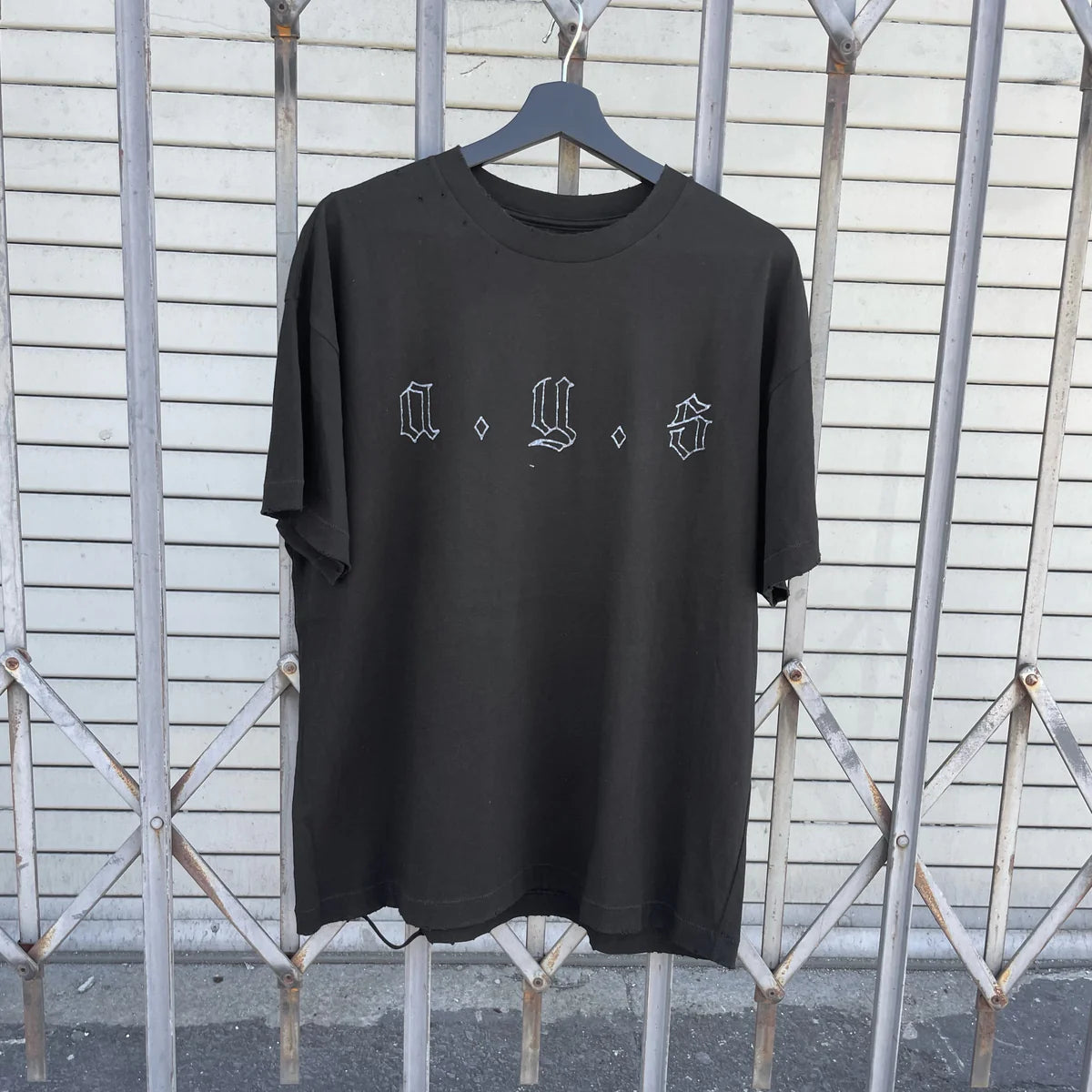 ASKYURSELF - MARKED DISTRESSED SUMMER T-SHIRT