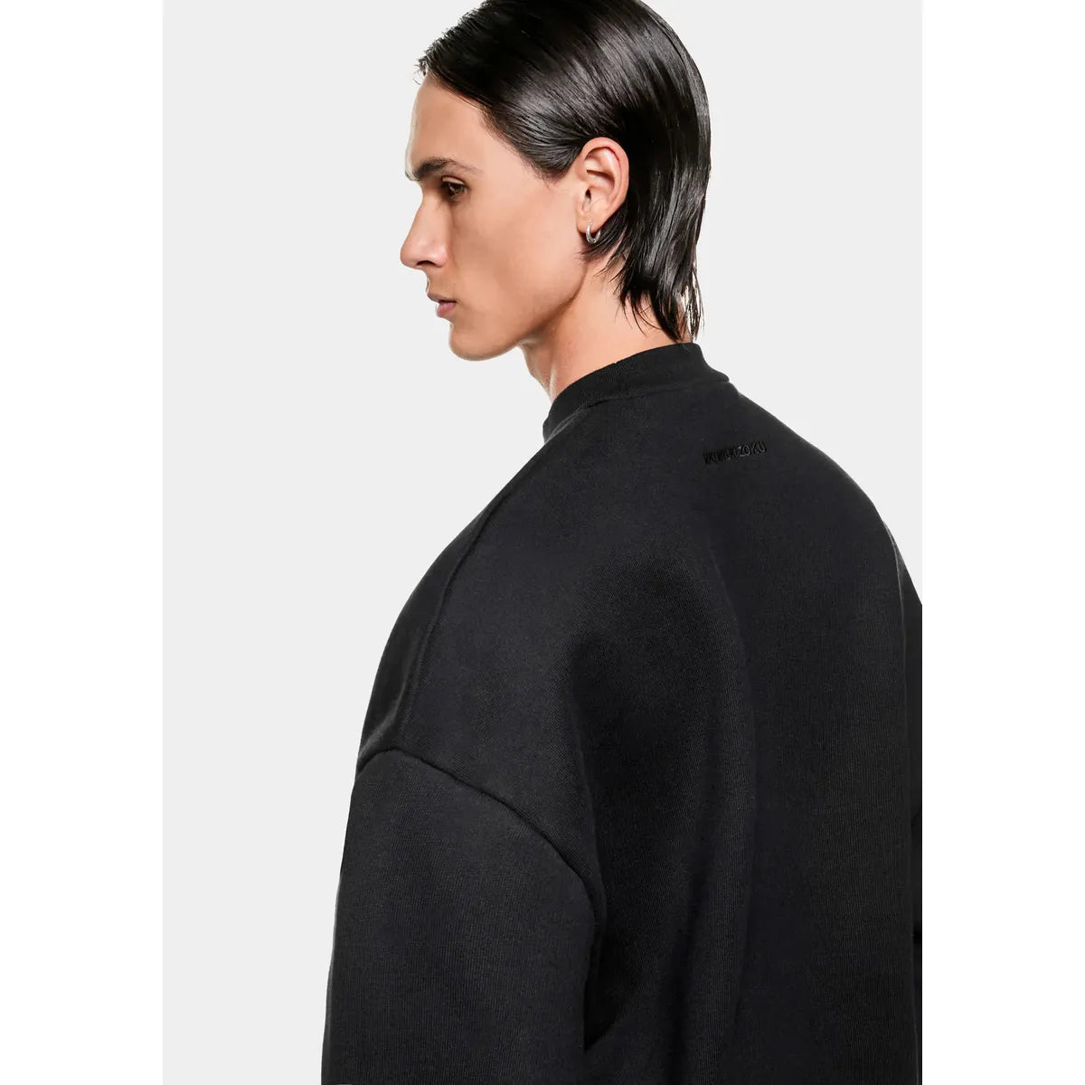 MKI 800 GSM SUPERWEIGHT BLACK CREWNECK