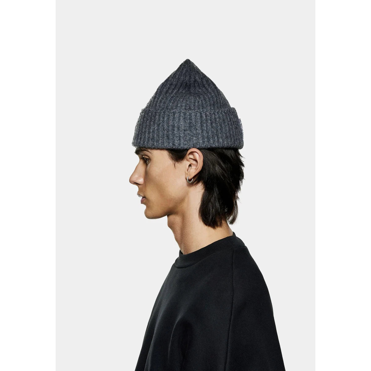 MKI CASHMERE RIBBED BEANIE