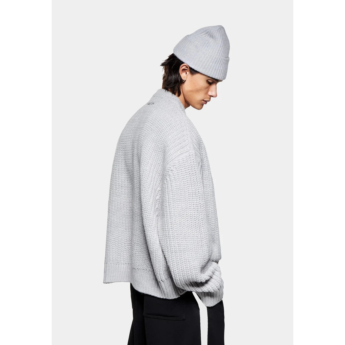 MKI CHUNKY RIB KNIT CREWNECK GREY