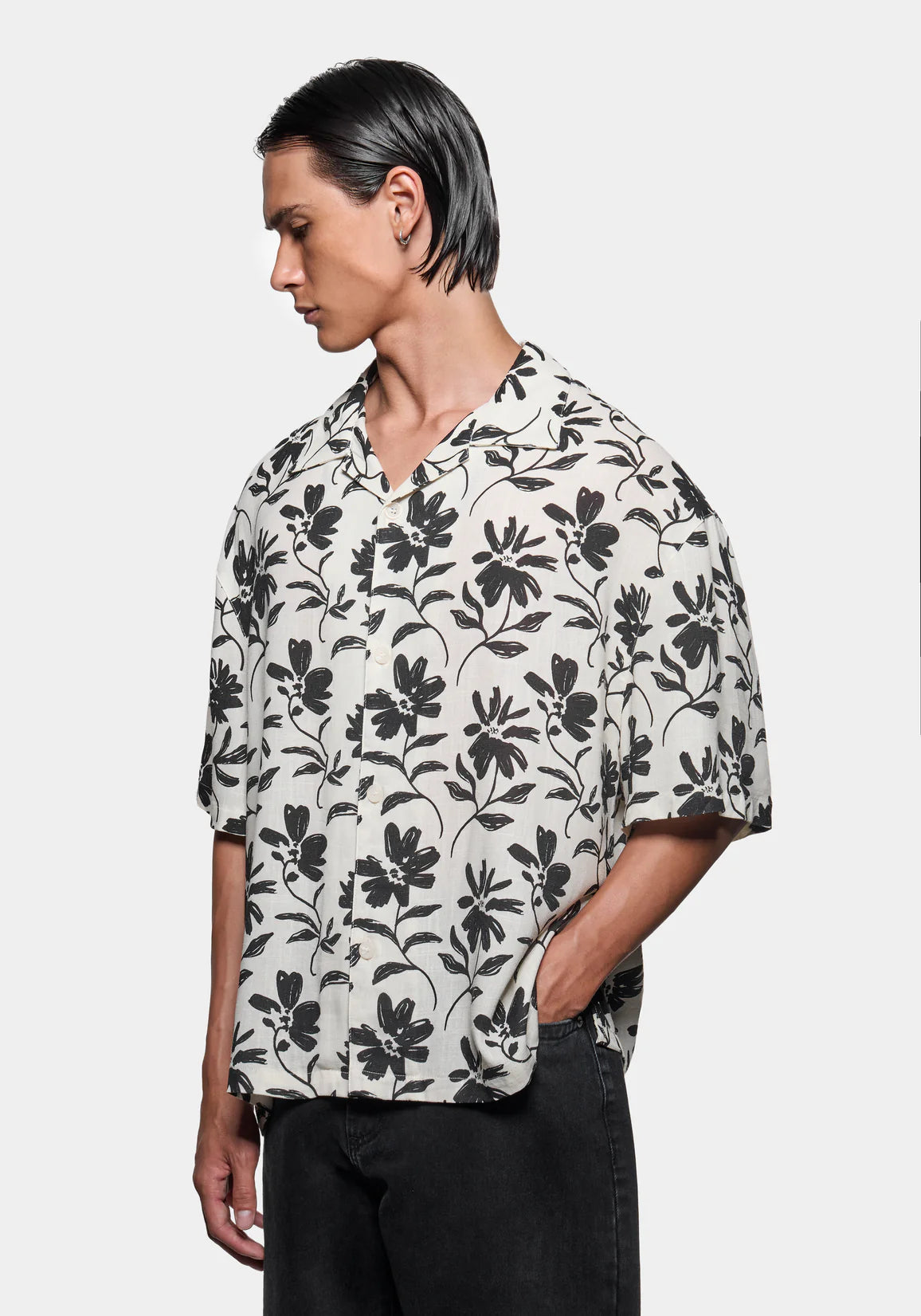 MKI FLORAL LINEN VACATION SHIRT