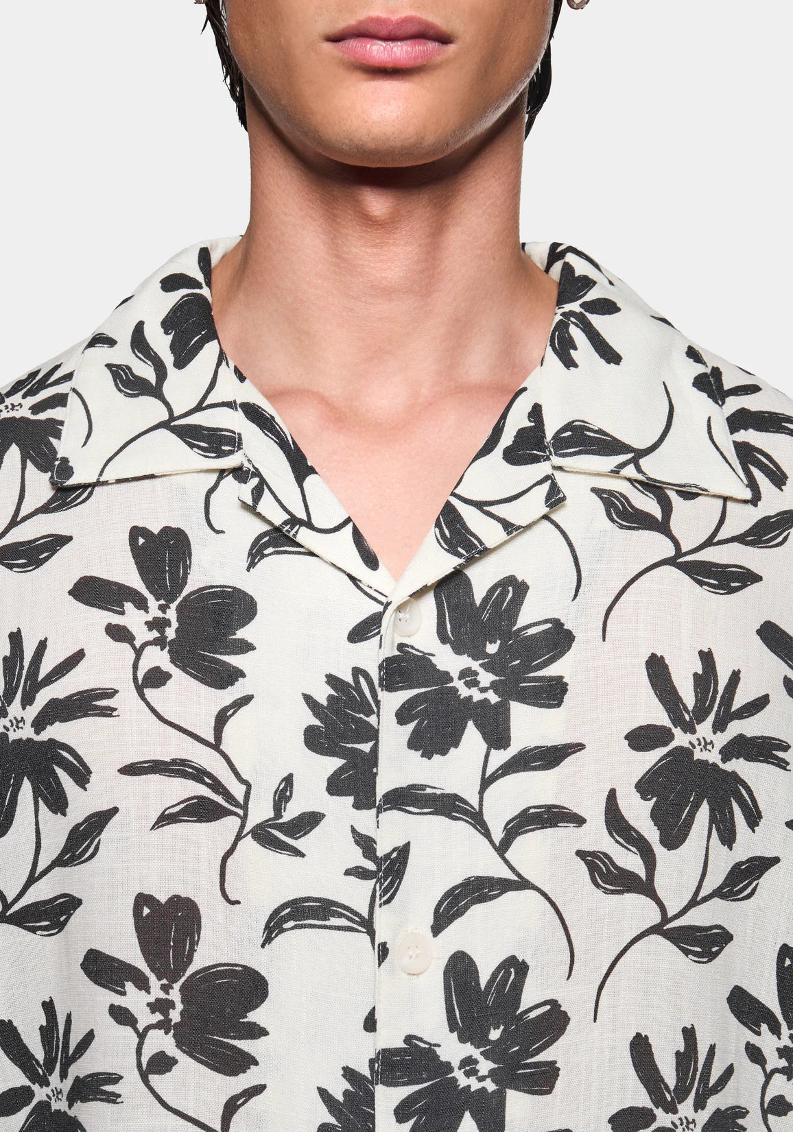 MKI FLORAL LINEN VACATION SHIRT