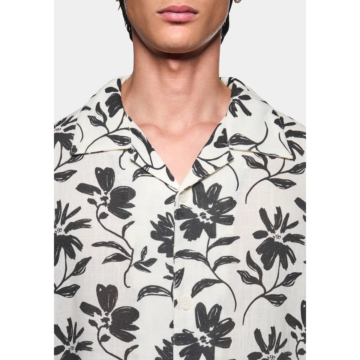 MKI FLORAL LINEN VACATION SHIRT