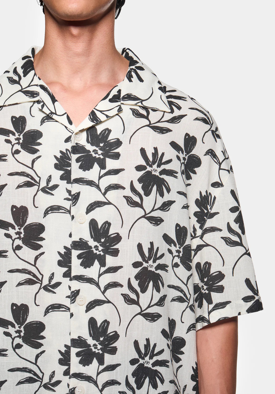 MKI FLORAL LINEN VACATION SHIRT