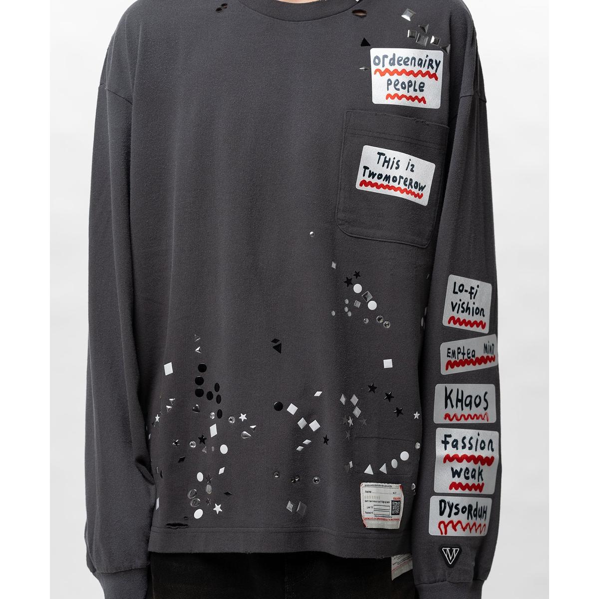 Maison Mihara Embellished Sticker Long Sleeve Black T-shirt