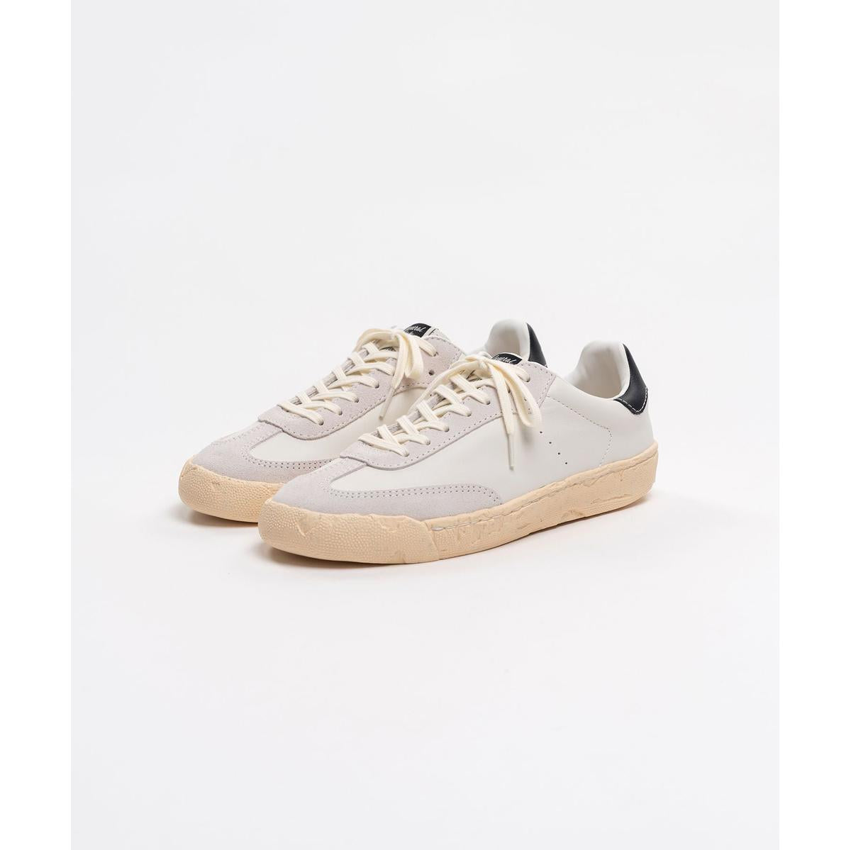 Maison Mihara Yasuhiro "FRANCIS" PAST Sole Mixed Material Low-Top Sneakers