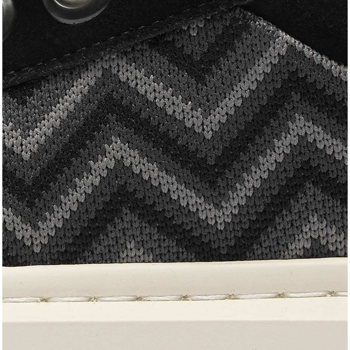 Cleens Ace Black Sneakers