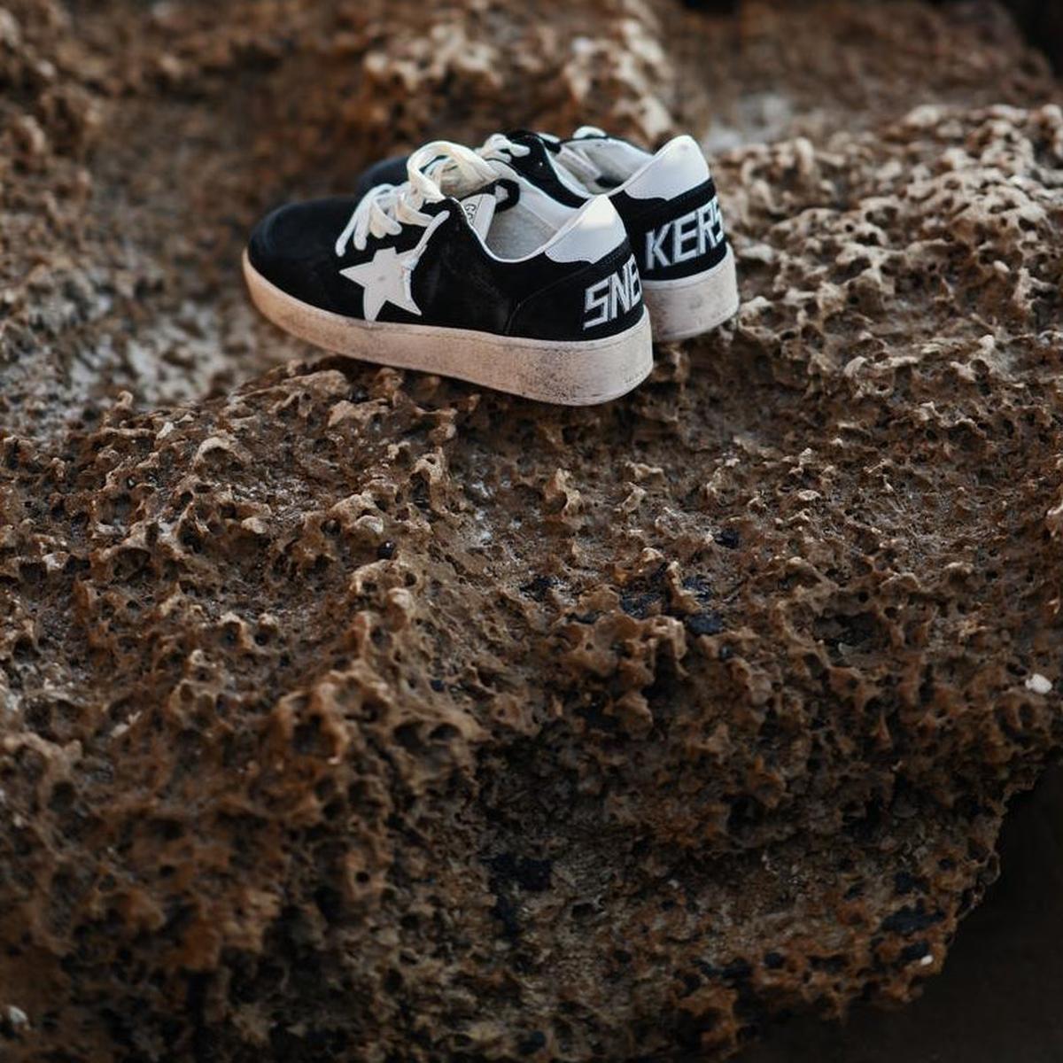 Golden Goose Ball Star 2 Black/White – Mr.something campaign