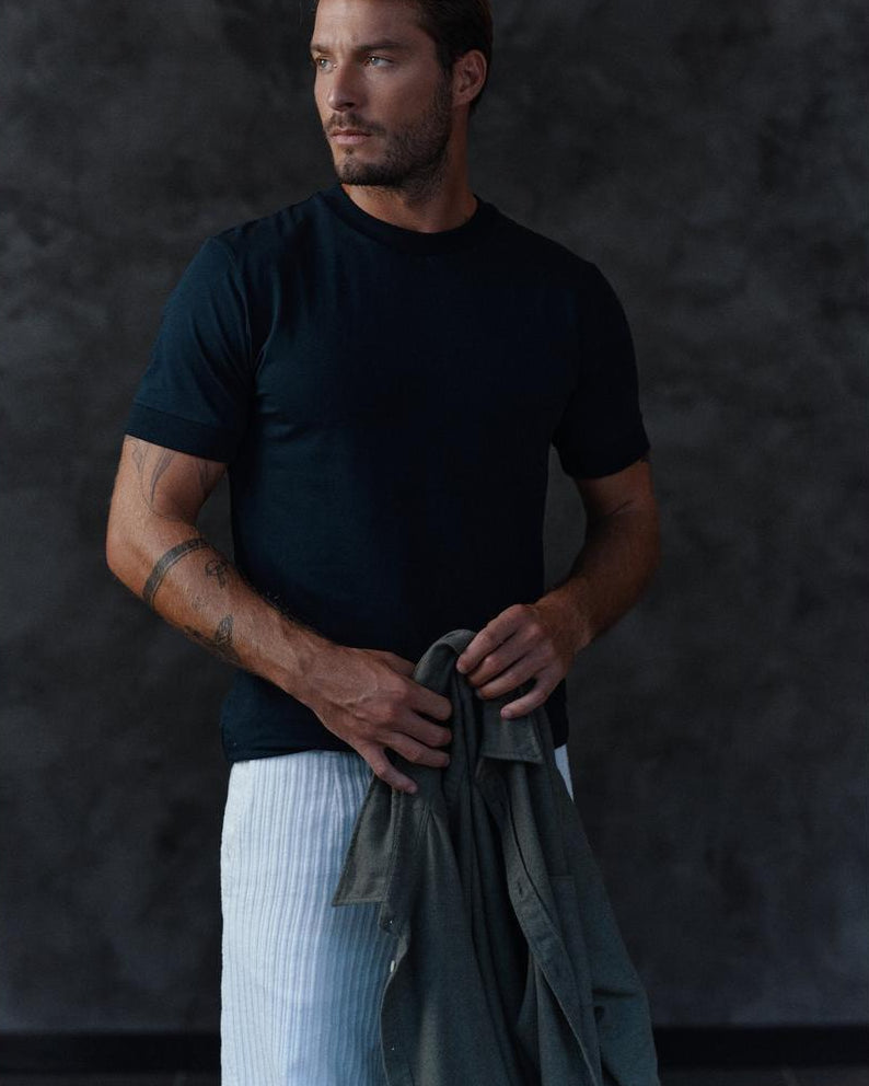 Drykorn Anton Navy Fitted T-Shirt – Mr.something campaign