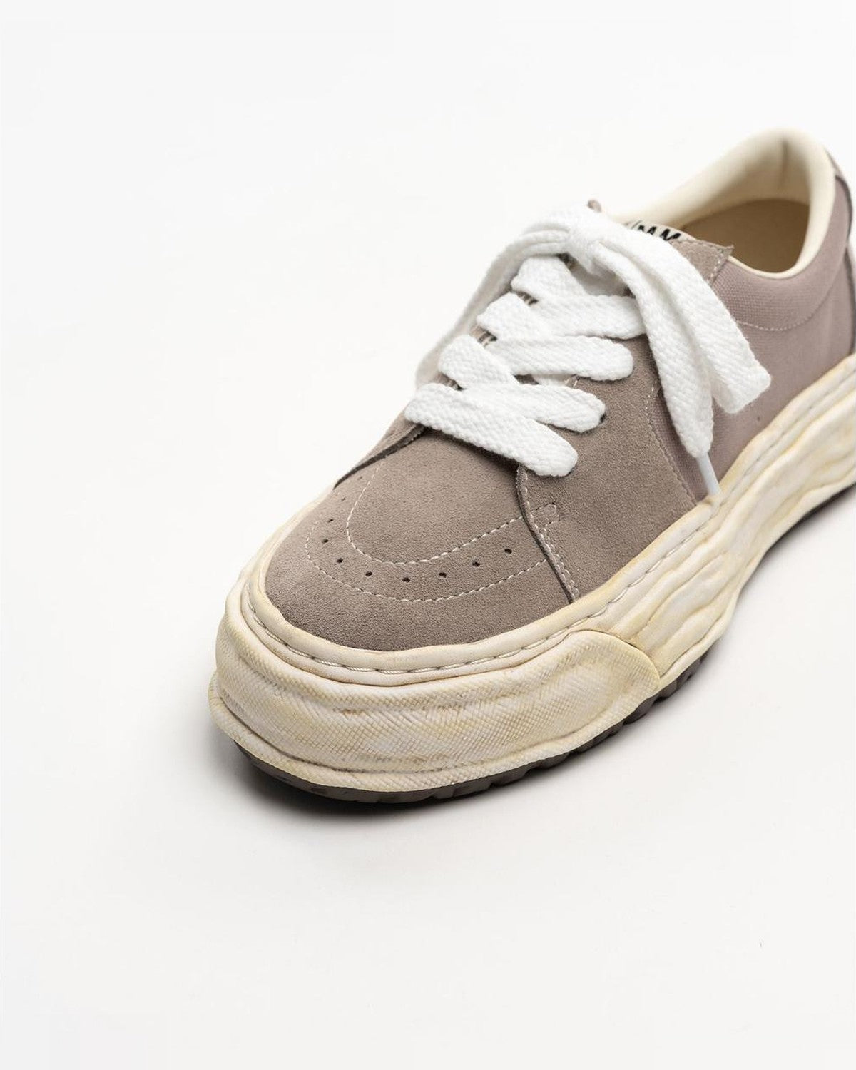 Maison Mihara Yasuhiro Eric OG Sole Sneakers in Grey