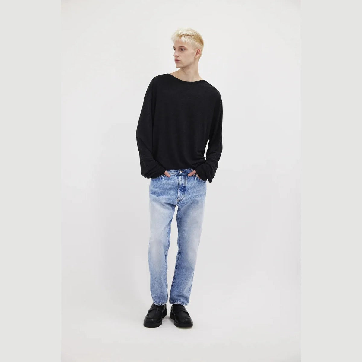 Icon Denim Josh Jeans in Misty Blue