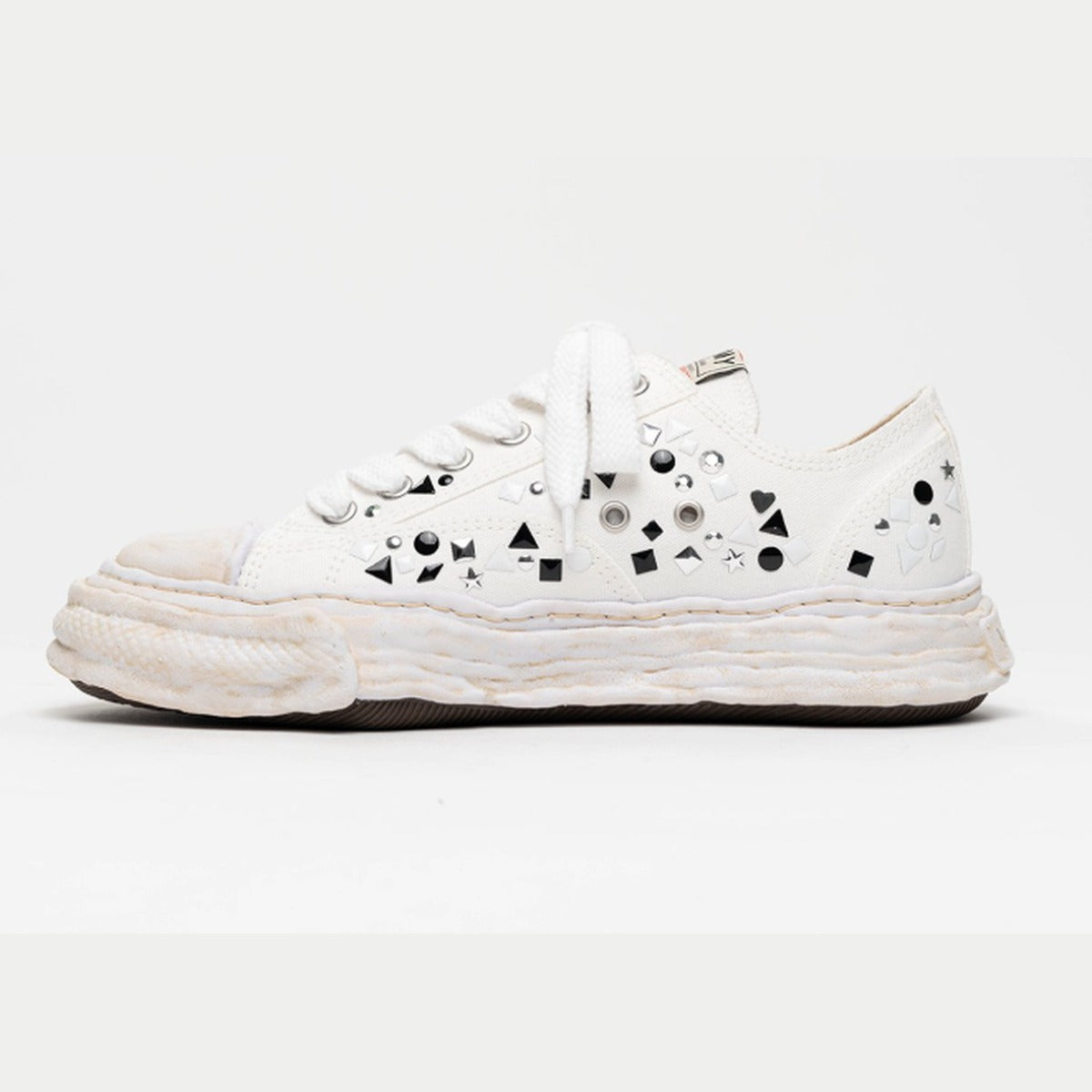 Maison Mihara Yasuhiro Peterson23 Sneakers in White